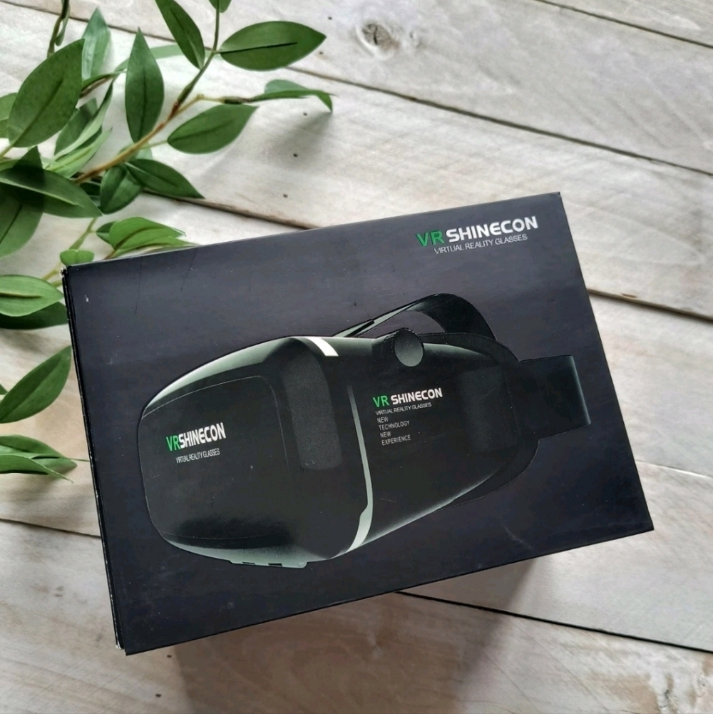 VR Virtual Reality Glasses Shinecon Compatible with smartphones* (iOS, Android)